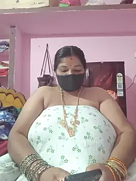 Tamil_lathikaaa - Nude show on dress
