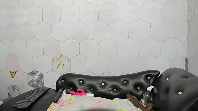 Anaa_Fuentess - show tits +2 spanks 🌻❤