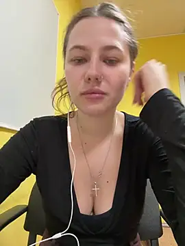 AsynaYuuki - Make my pussy wet for start 💦
