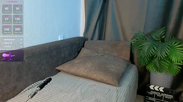 BirdOfDebauChery - 💜TAKE OF MY BRA > 40 sec destroy