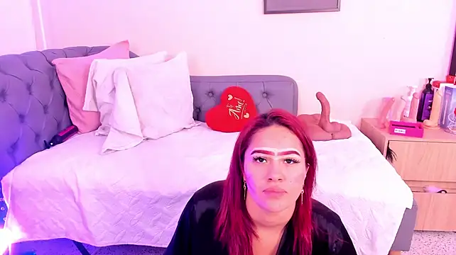 Victoriazans - Finger in ass+oil🙃