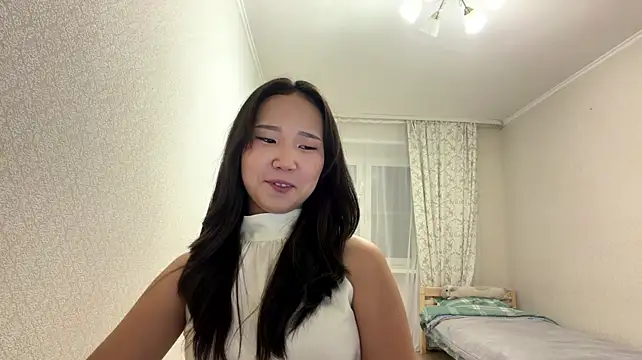 LorenAgemy - play with my hairs