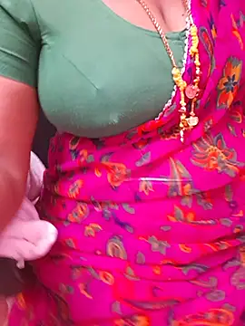 Tamil_Ammani - Boobs show😜😜😝🥰🔥🔥🔥