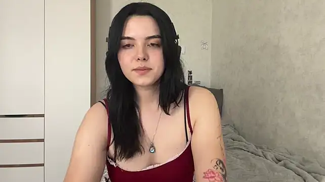 PUP_PUP_Sea - stand up and show your outfit