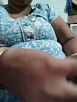 Hot_indian_Milf - Pussy Show