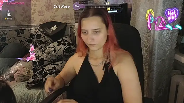 RachelPirce - Show your chest.