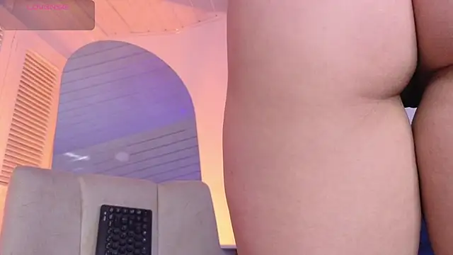 Katiaa_n - 2 finger in you pussy sweet