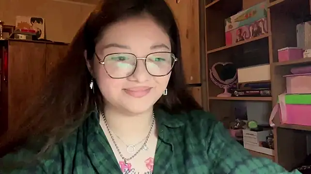 ArianaHowk - Make me smile