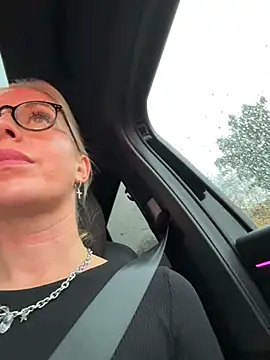 LisaMurr - I slap myself in the ass 🍑