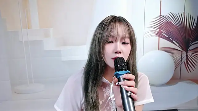 Sexywoman-188 - 换一套性感衣服