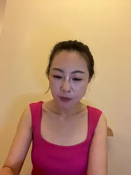 Eva10069 - 🍵别墅区脱内裤特写小穴