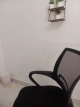 Mia_nala - Totally naked, masturbation,cum 🤫🥵