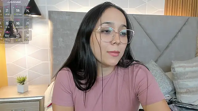 Sammy_Fit_ - 🌼 Oil and shake ass