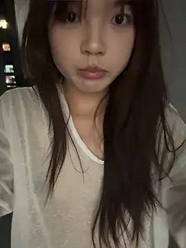 Youbaby-Love - 哥哥用手帮妹妹揉阴蒂