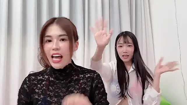 Qjiang202605 - 性感抓胸1分鐘特寫視角