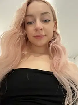 Melissa_grr - Touch MY PUSSY right here! XOXO