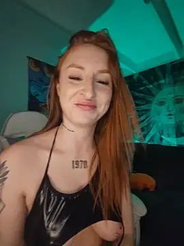 Bennuluspeach_ - 🍒PUT SOME OIL ON MY BODY🍒