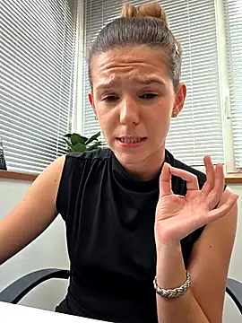 Lucie_mehott - VIDEO 🎁