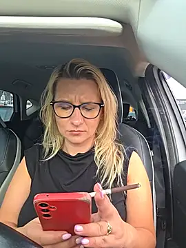 KaylinJan - 😈💦👅oh my lush..in public 💦💦😈👅