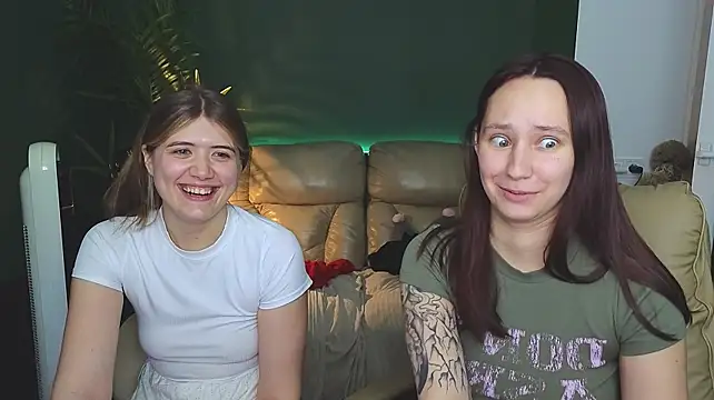 HotCaramellsTV - MASSAGE TITS+ :gift:4LT
