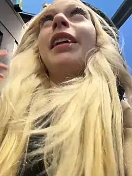 AngelinaTous - I'll show my ass+spank 5 times🍑