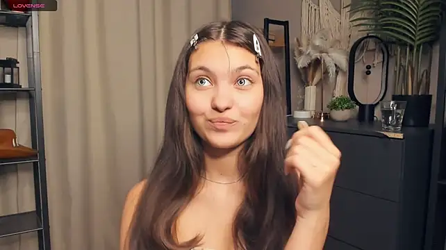 ReynaCarco - Suck fingers after pussy