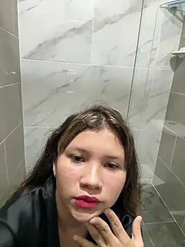 Amelie_12 - Bloowjob + Dildo in pussy