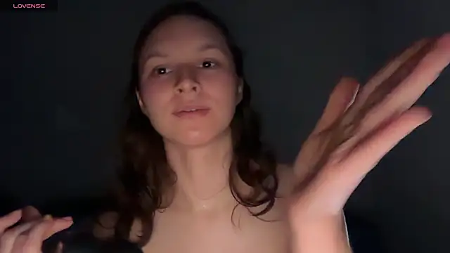 Auraa_blue - make the nipples wet and hard