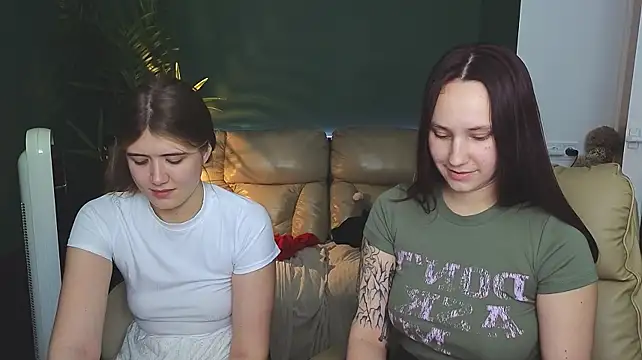 HotCaramellsTV - MASSAGE TITS+ :gift:4LT