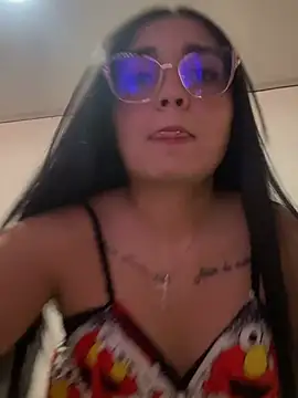 Danii_vg1 - Squirting in my home bathroom