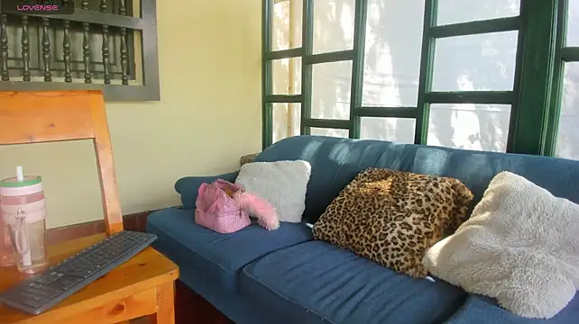 Lunaluxe1001 - Fuck my wet pussy so hard until squirt