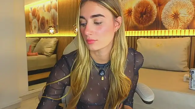 Maryy_campbell_ - Stay naked + legs up + masturbation! 🔥