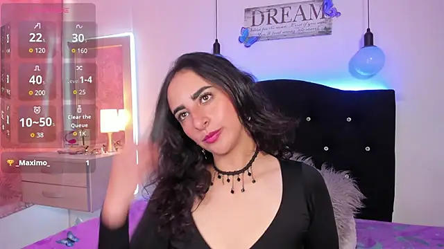 Enola_holmess - naked me and oil in tits