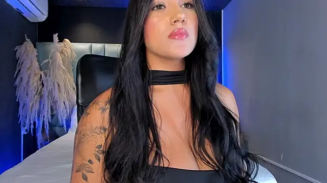 PaulinaDuarte - Control toy x1 mn + Suck tits