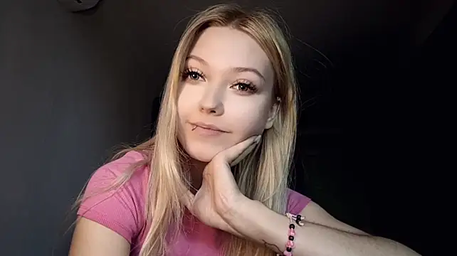 ChantellStremmel - massage my tits soo gently