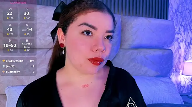 BellatrixKorz_ - worship my feet