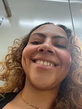 Chloe_Leaozinho - Brincar com a bucetinha