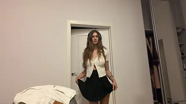MarleenHaynie - Slap my tits x10