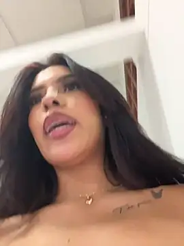 MystiqueXXX - FUCK MY PUSSY WITH DOMI! 😈💛
