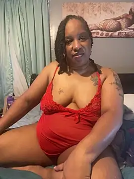 Black_Pearl70 - 💎 Play and show off my tits for 2 mins