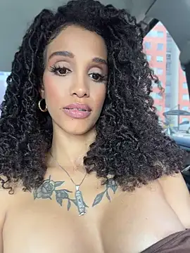 Brithany_bridge - Ride dildo, big tsunami