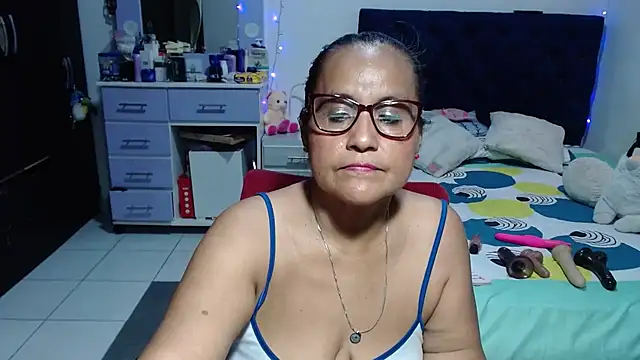 Pervert_mommy_ - undress me honey to masturbate