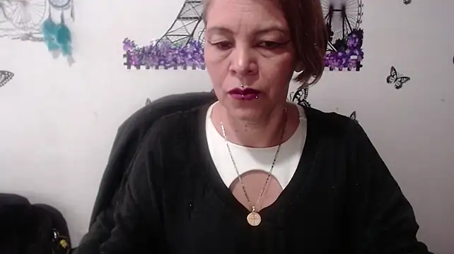 Electra-mommy - boobs