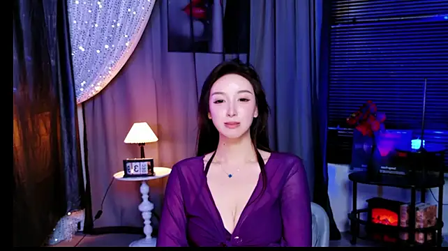 BabyLi7 - 脱掉内衣 贴小乳贴