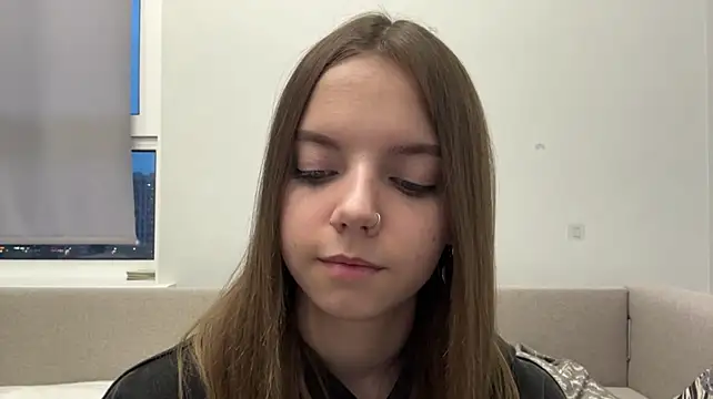 LisaPorse - show belly + cute wink