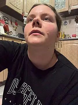 BootyfulVal - After gym.. cooking with me lol