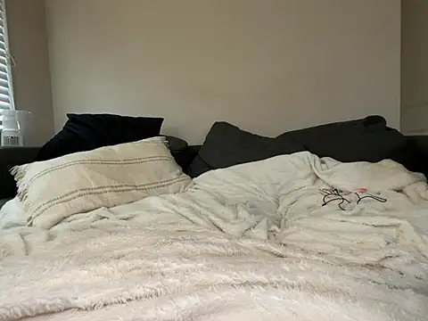 FrancescaXO - LT wins 5 min TC = PILLOW CUM