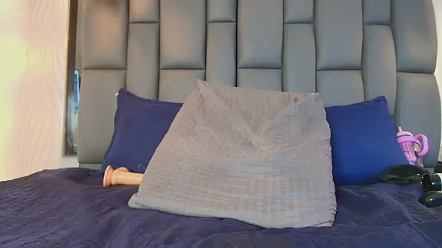 Lana_Sliim - Stick your cock in my ass, daddy.