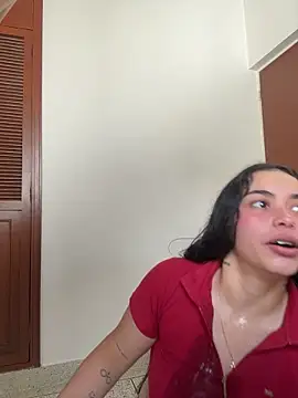 SophieRoyals - Fuck Me pussy / Follame 😏🔥