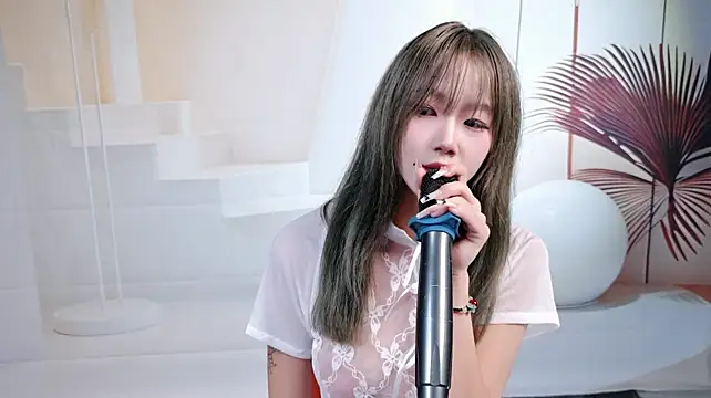 Sexywoman-188 - 拉低内裤狗狗趴娇喘30秒